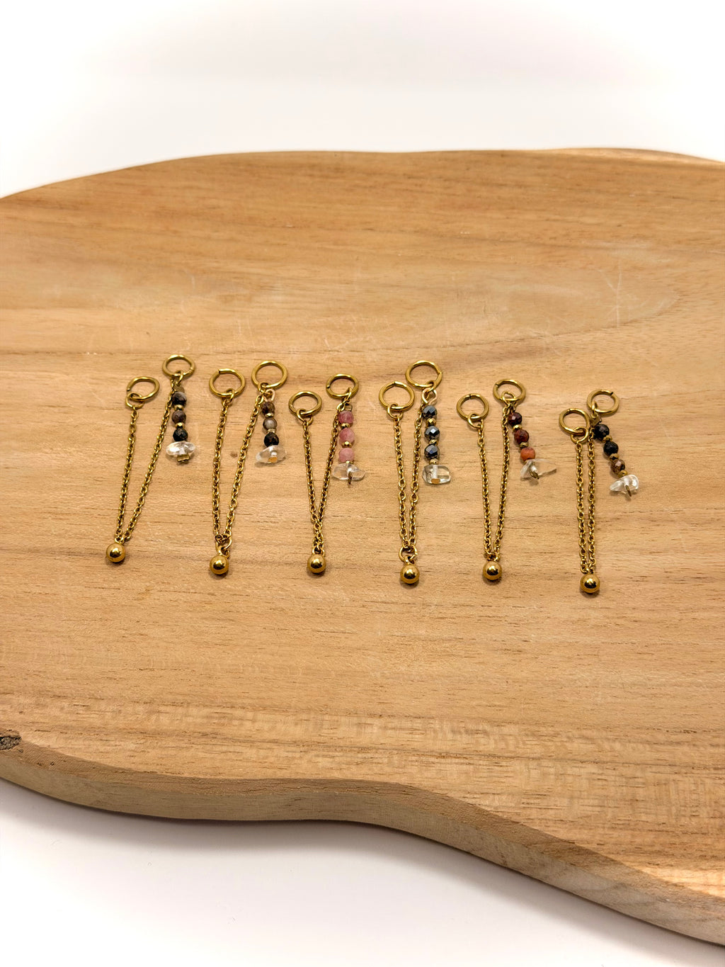 Zoom sur les breloque pour personnaliser tes boucles d'oreilles 